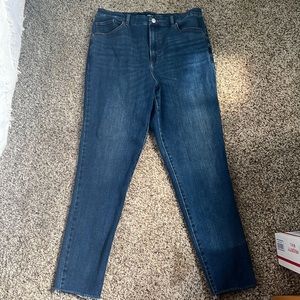 Express Jeans Hyperstretch 12/14/16 Large